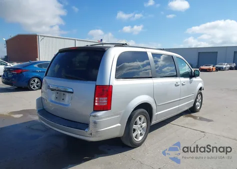 2008 Chrysler Town & Country Touring from USA, damaged, VIN 2A8HR54P38R821228